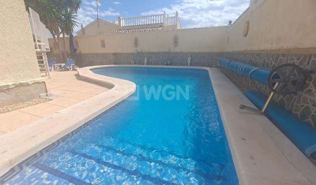 Odsprzedaż - Villa - Villamartin - Costa Blanca