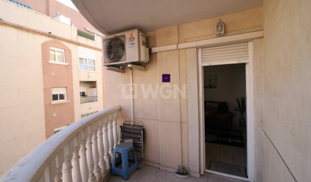 Odsprzedaż - Mieszkanie w bloku - Torrevieja - Centro