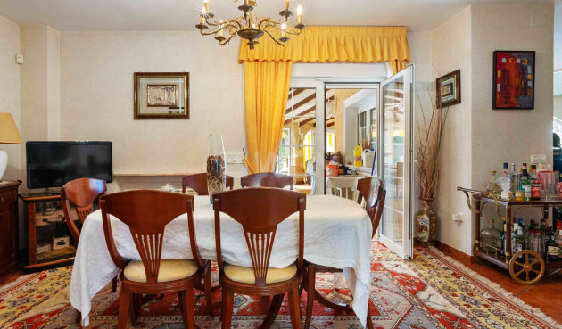 Odsprzedaż - Villa - Cabo Roig - Muy Cerca De La Playa