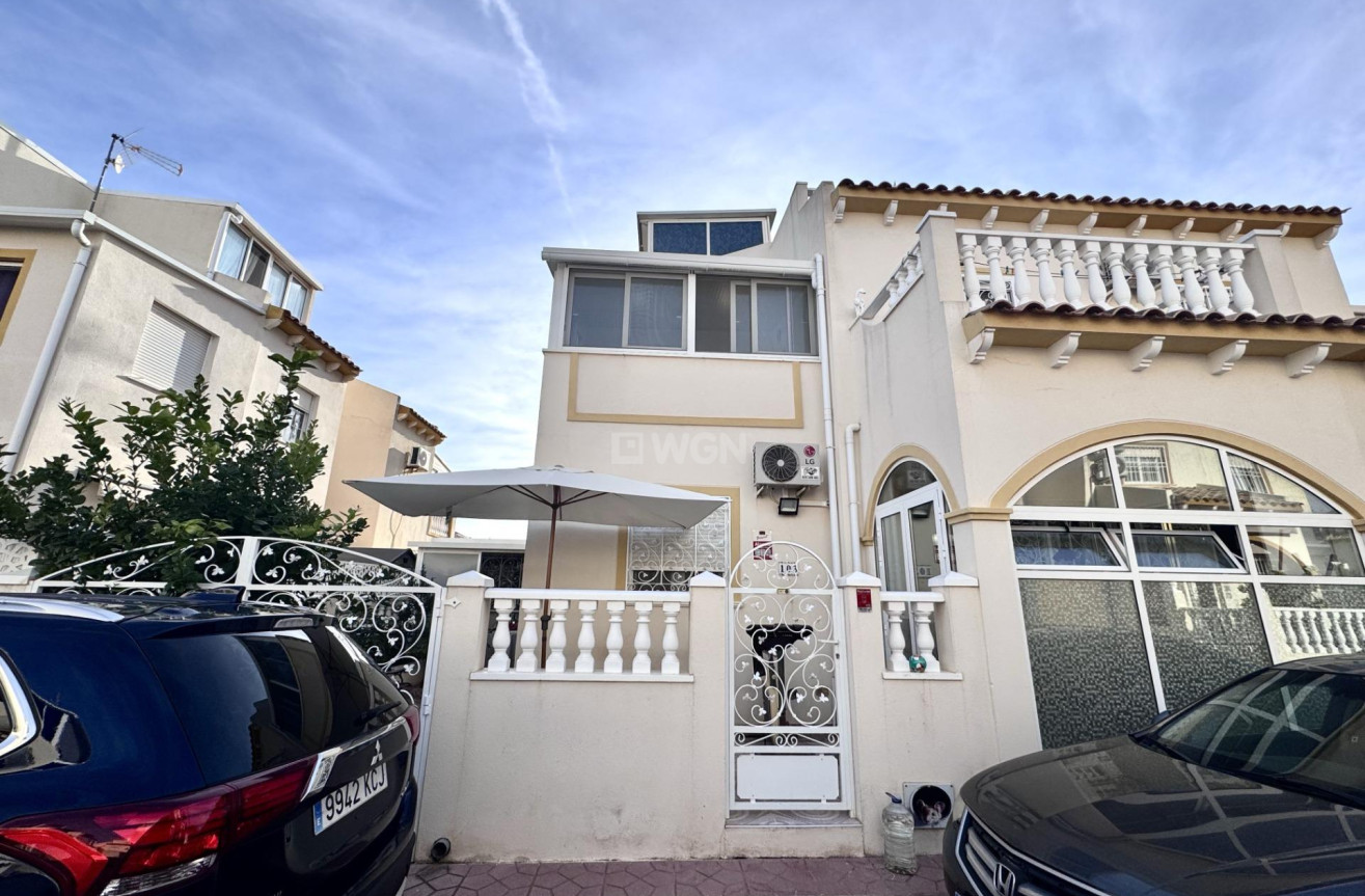 Odsprzedaż - Kamienica - Orihuela Costa - Playa Flamenca
