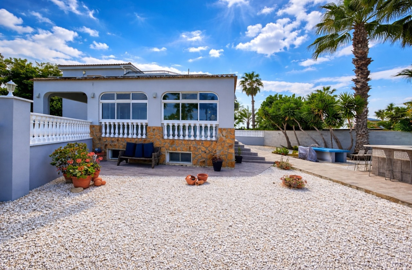 Odsprzedaż - Villa - Catral - Costa Blanca