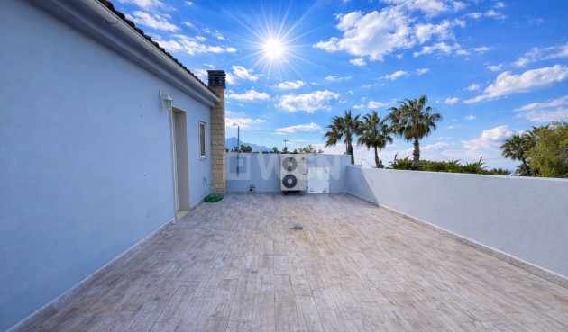 Odsprzedaż - Villa - Catral - Costa Blanca
