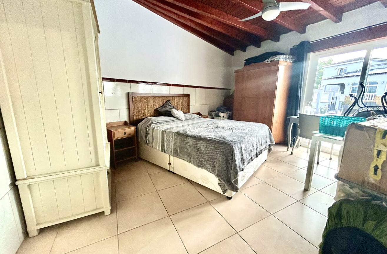 Odsprzedaż - Villa - Catral - Costa Blanca