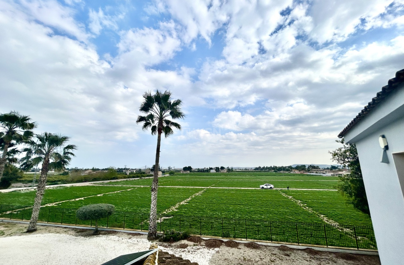 Odsprzedaż - Villa - Catral - Costa Blanca