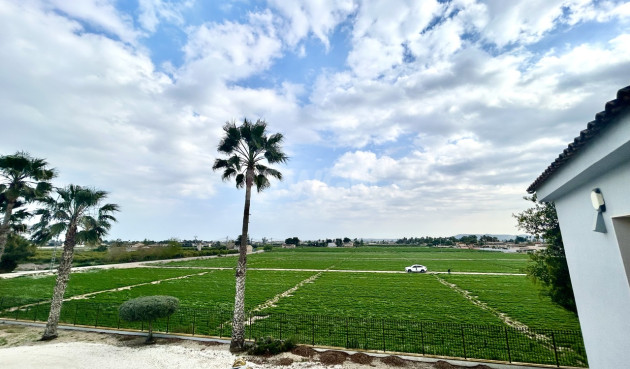 Odsprzedaż - Villa - Catral - Costa Blanca