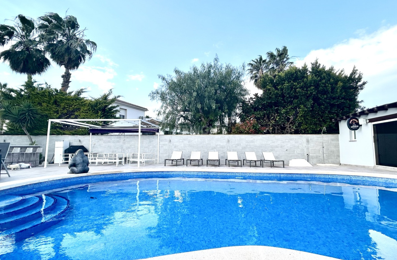 Odsprzedaż - Villa - Catral - Costa Blanca