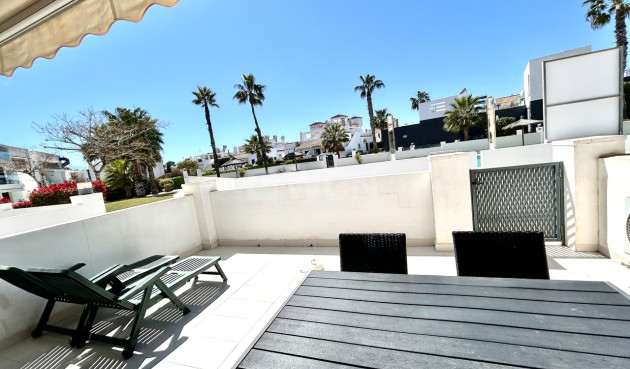 Odsprzedaż - Mieszkanie w bloku - Villamartin - Costa Blanca