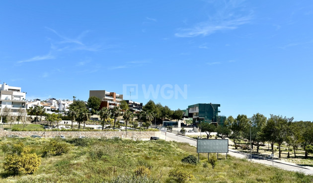 Odsprzedaż - Mieszkanie w bloku - Villamartin - Costa Blanca