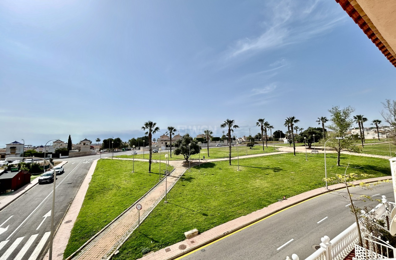 Odsprzedaż - Mieszkanie w bloku - Los Altos - Costa Blanca