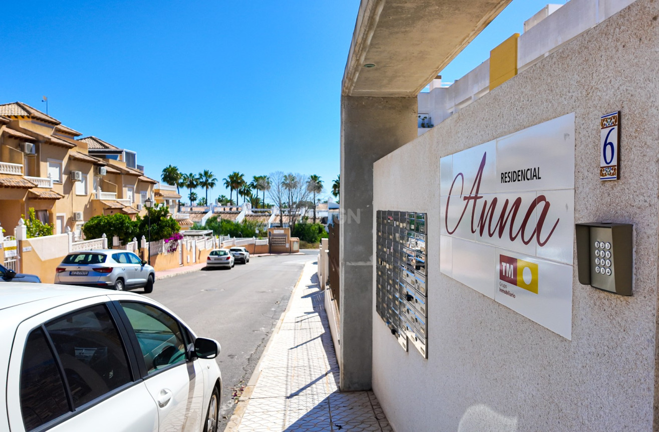 Odsprzedaż - Mieszkanie w bloku - Orihuela Costa - Costa Blanca
