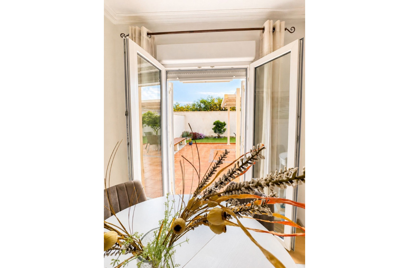 Odsprzedaż - Villa - Torrevieja - Costa Blanca