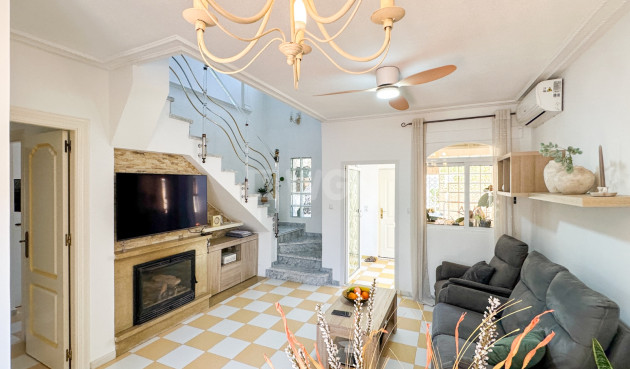 Odsprzedaż - Villa - Torrevieja - Costa Blanca