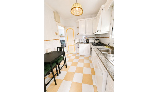 Odsprzedaż - Villa - Torrevieja - Costa Blanca