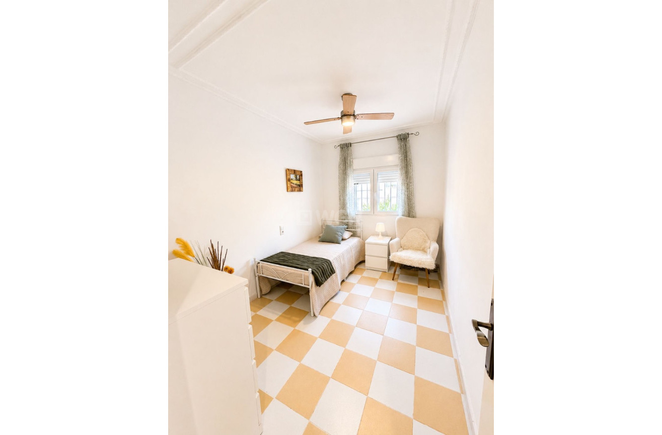 Odsprzedaż - Villa - Torrevieja - Costa Blanca
