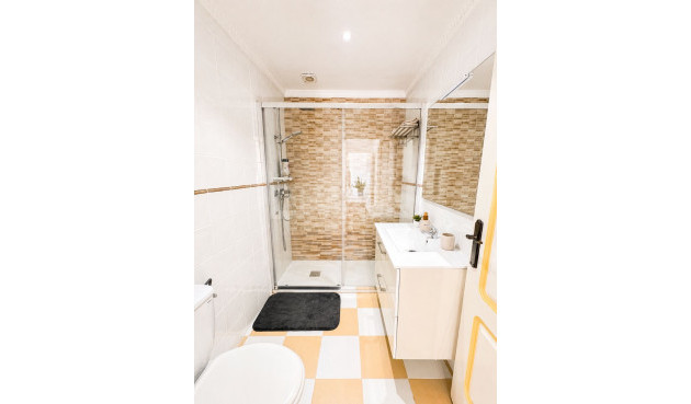 Odsprzedaż - Villa - Torrevieja - Costa Blanca