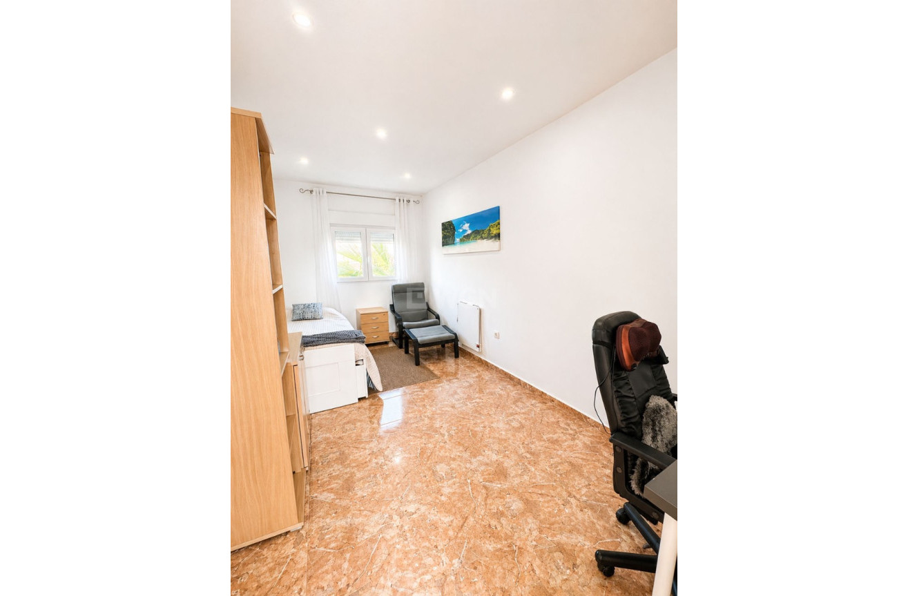 Odsprzedaż - Villa - Torrevieja - Costa Blanca