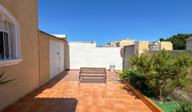 Odsprzedaż - Villa - Torrevieja - Costa Blanca