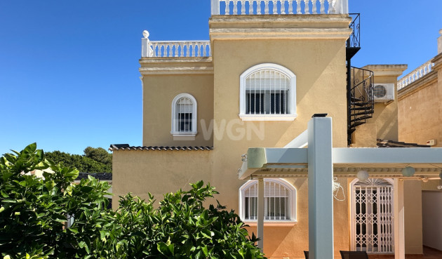 Odsprzedaż - Villa - Torrevieja - Costa Blanca