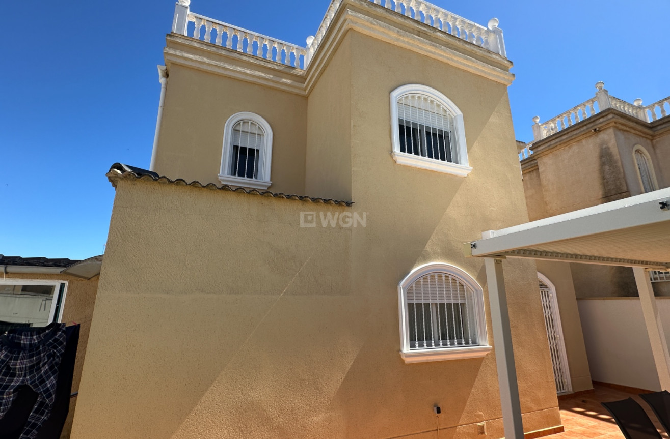 Odsprzedaż - Villa - Torrevieja - Costa Blanca