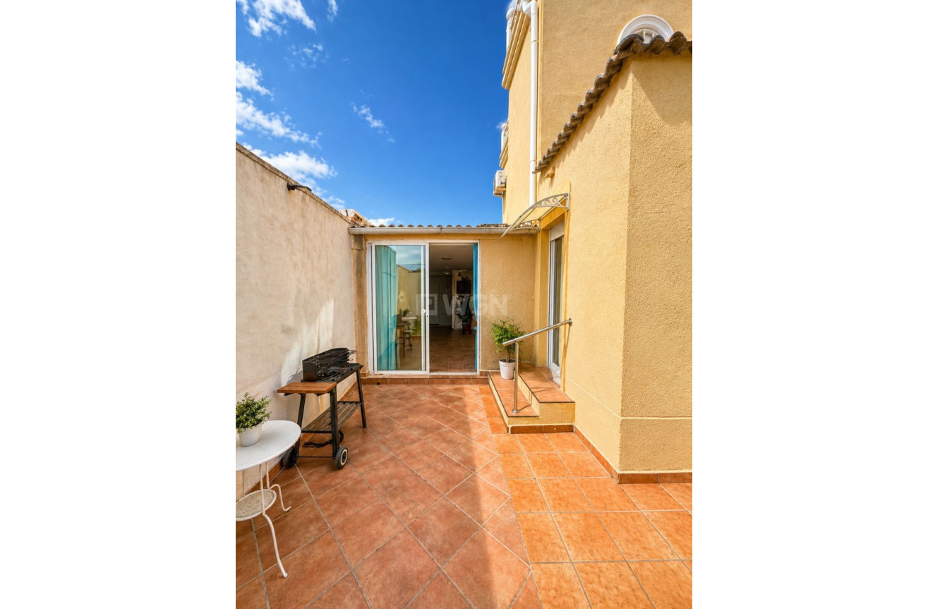 Odsprzedaż - Villa - Torrevieja - Costa Blanca