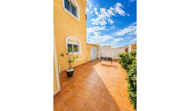 Odsprzedaż - Villa - Torrevieja - Costa Blanca
