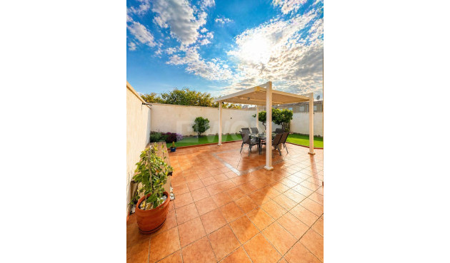 Odsprzedaż - Villa - Torrevieja - Costa Blanca