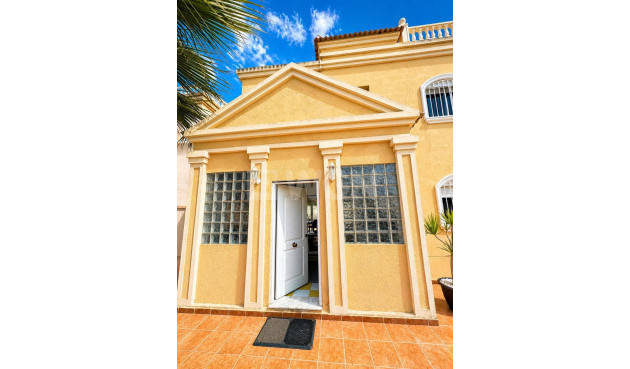 Odsprzedaż - Villa - Torrevieja - Costa Blanca