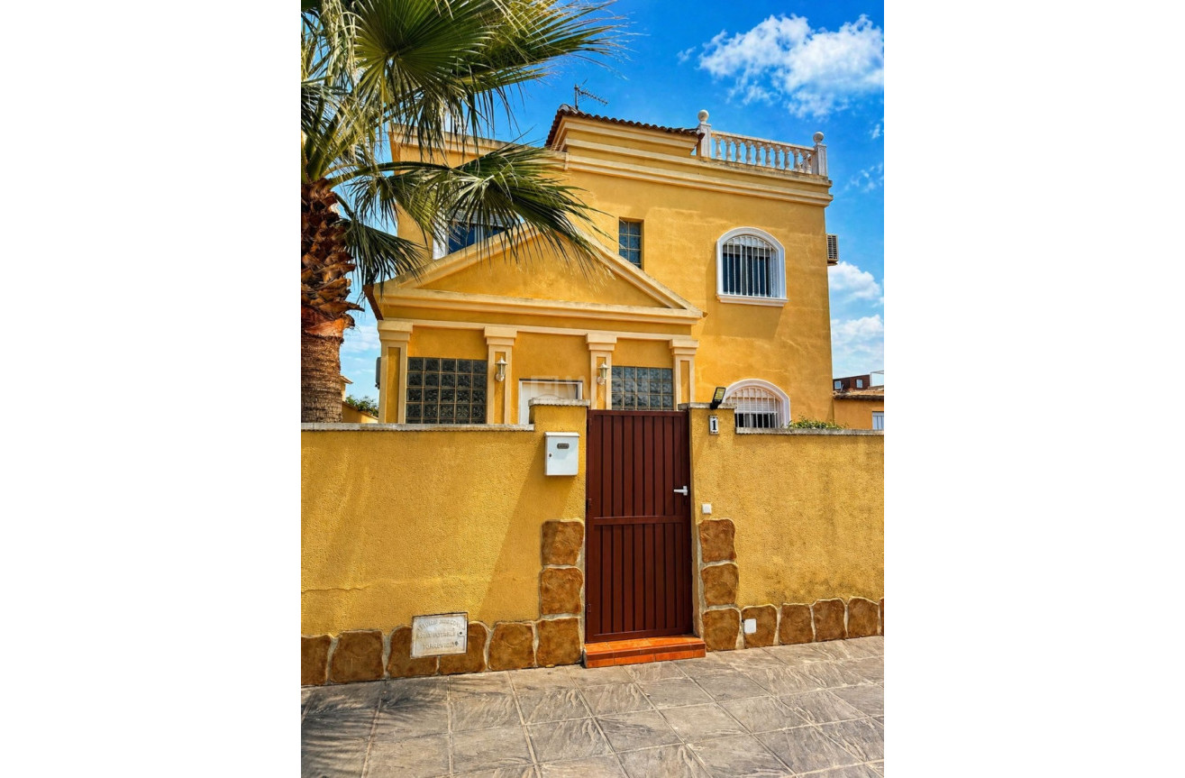 Odsprzedaż - Villa - Torrevieja - Costa Blanca
