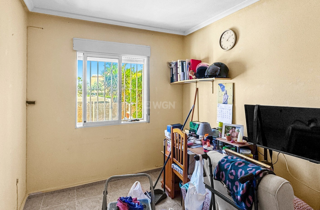 Odsprzedaż - Bungalow - Orihuela Costa - Costa Blanca