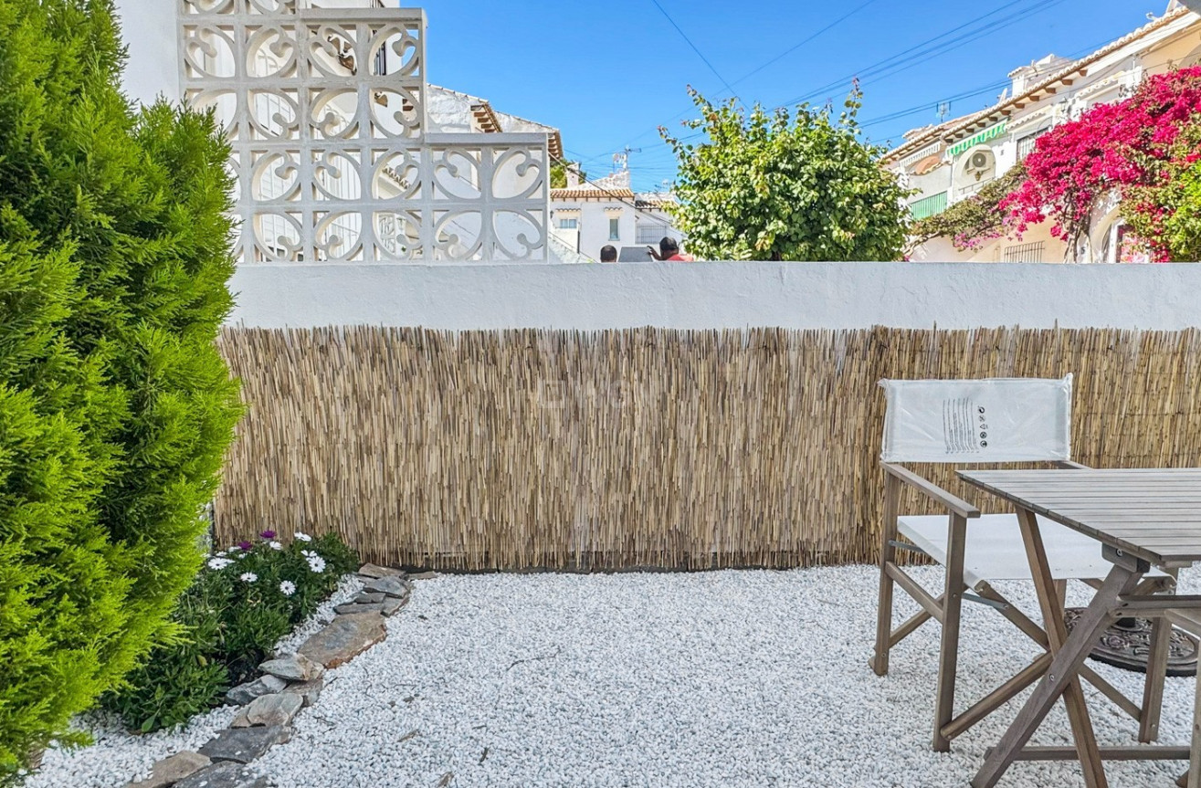 Odsprzedaż - Bungalow - Torrevieja - Costa Blanca