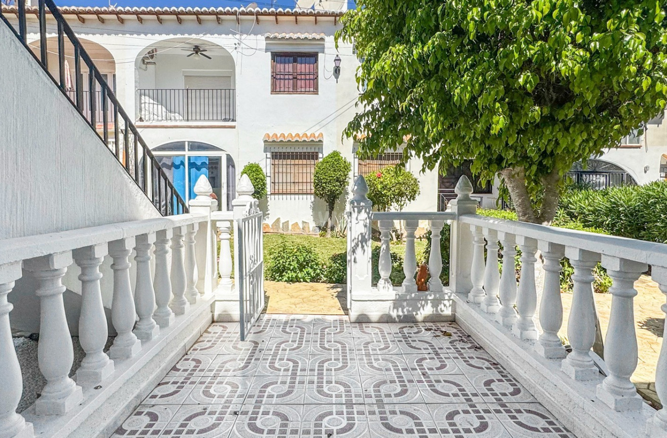 Odsprzedaż - Bungalow - Torrevieja - Costa Blanca