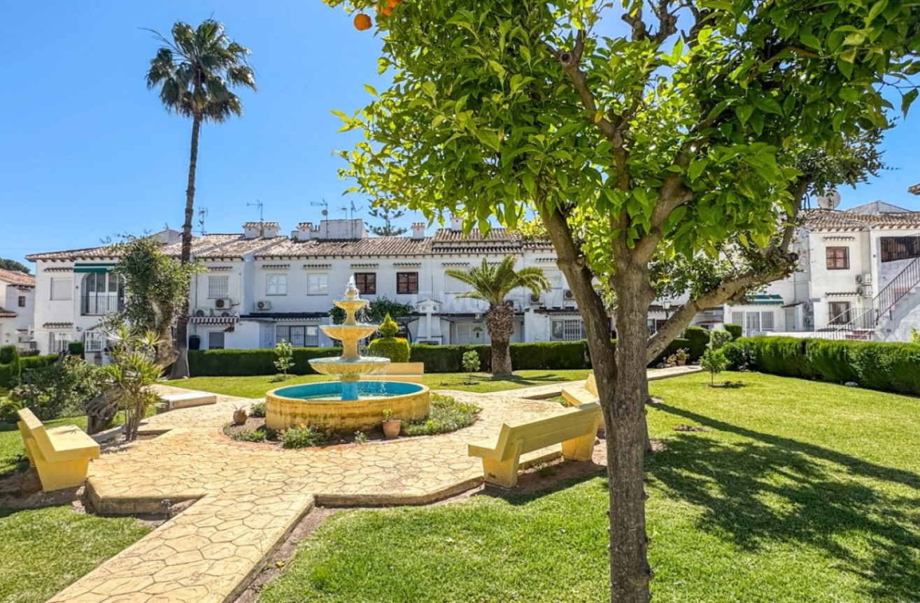 Odsprzedaż - Bungalow - Torrevieja - Costa Blanca