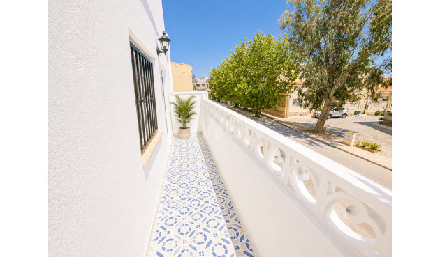 Odsprzedaż - Kamienica - San Fulgencio - Costa Blanca