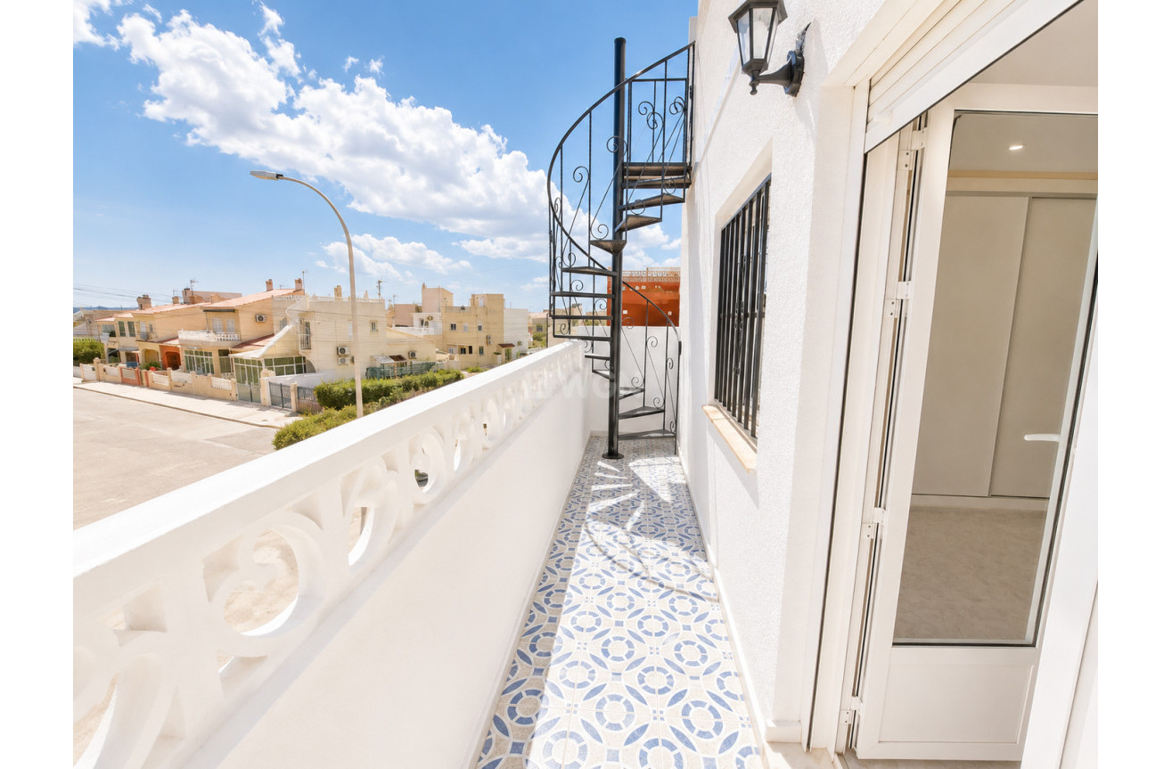 Odsprzedaż - Kamienica - San Fulgencio - Costa Blanca