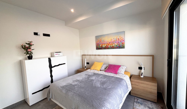 Odsprzedaż - Villa - Villamartin - Costa Blanca