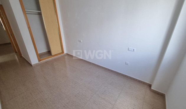 Odsprzedaż - Mieszkanie w bloku - Torrevieja - El Molino