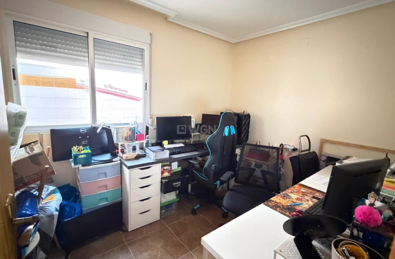 Odsprzedaż - Mieszkanie w bloku - Benijofar - Pueblo 4