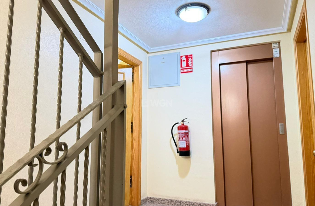 Odsprzedaż - Mieszkanie w bloku - Benijofar - Pueblo 4