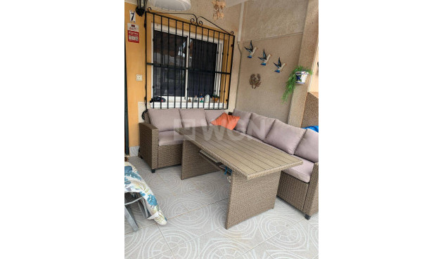 Odsprzedaż - Villa - Orihuela Costa - Las Filipinas