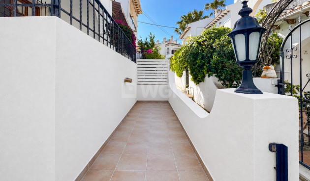 Odsprzedaż - Bungalow - Torrevieja - Costa Blanca