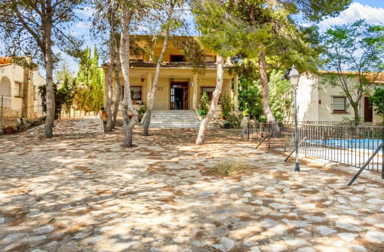 Odsprzedaż - Villa - Torrevieja - Costa Blanca