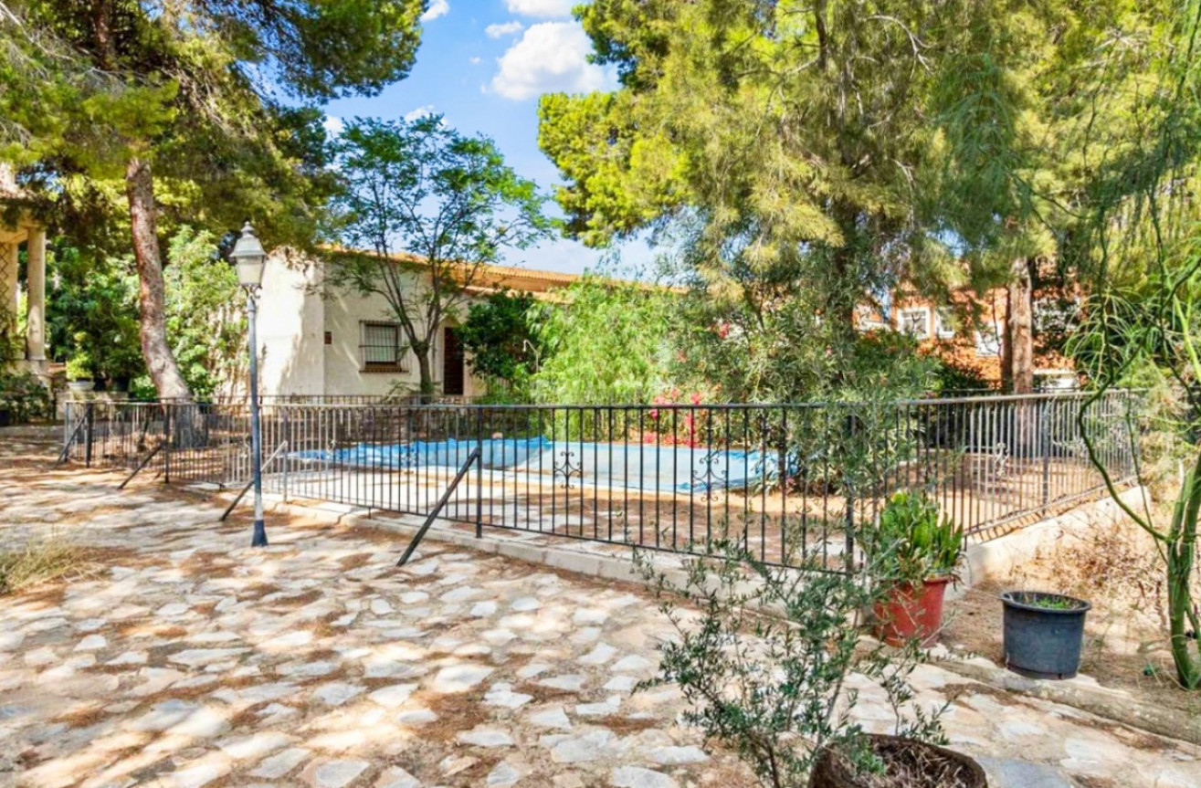 Odsprzedaż - Villa - Torrevieja - Costa Blanca