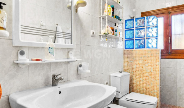 Odsprzedaż - Villa - Torrevieja - Costa Blanca