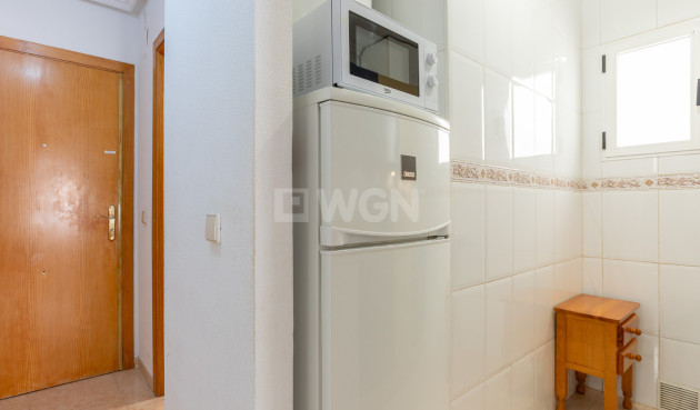 Odsprzedaż - Mieszkanie w bloku - Torrevieja - Costa Blanca