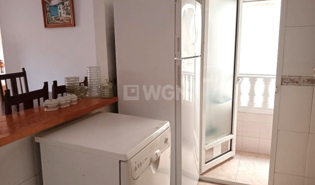 Odsprzedaż - Mieszkanie w bloku - Torrevieja - El Molino