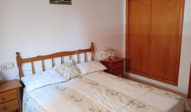 Odsprzedaż - Mieszkanie w bloku - Torrevieja - El Molino