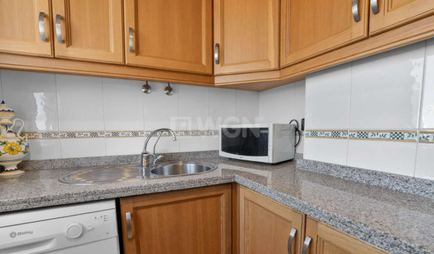Odsprzedaż - Mieszkanie w bloku - Torrevieja - Costa Blanca