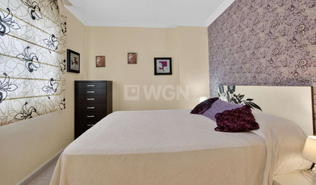 Odsprzedaż - Mieszkanie w bloku - Torrevieja - Costa Blanca
