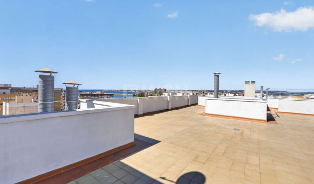 Odsprzedaż - Mieszkanie w bloku - Torrevieja - Costa Blanca