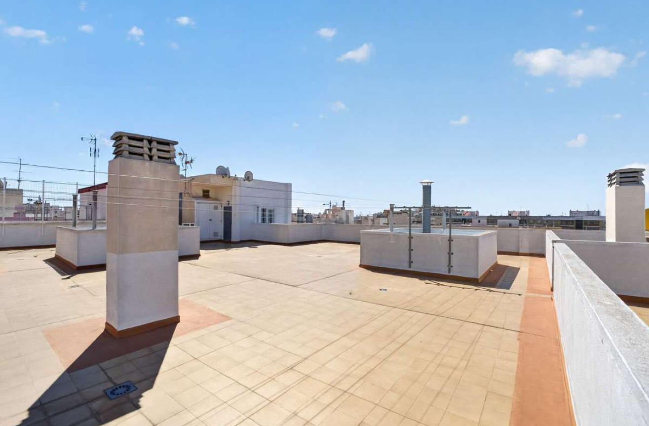 Odsprzedaż - Mieszkanie w bloku - Torrevieja - Costa Blanca